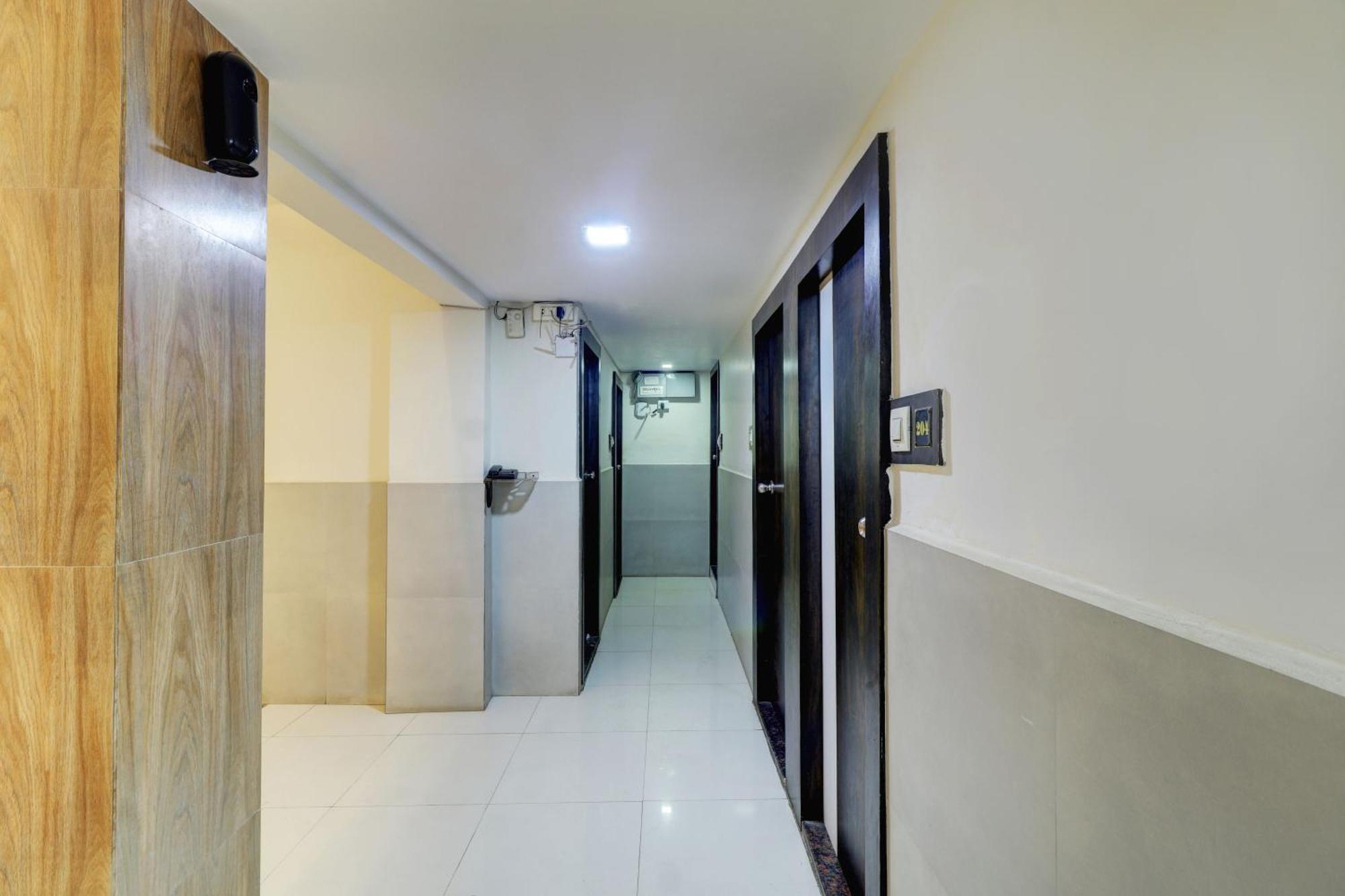 Hotel New Sarovar Grand Panvel Εξωτερικό φωτογραφία